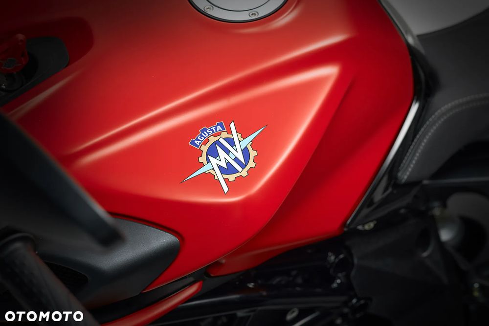 MV AGUSTA Brutale - 11