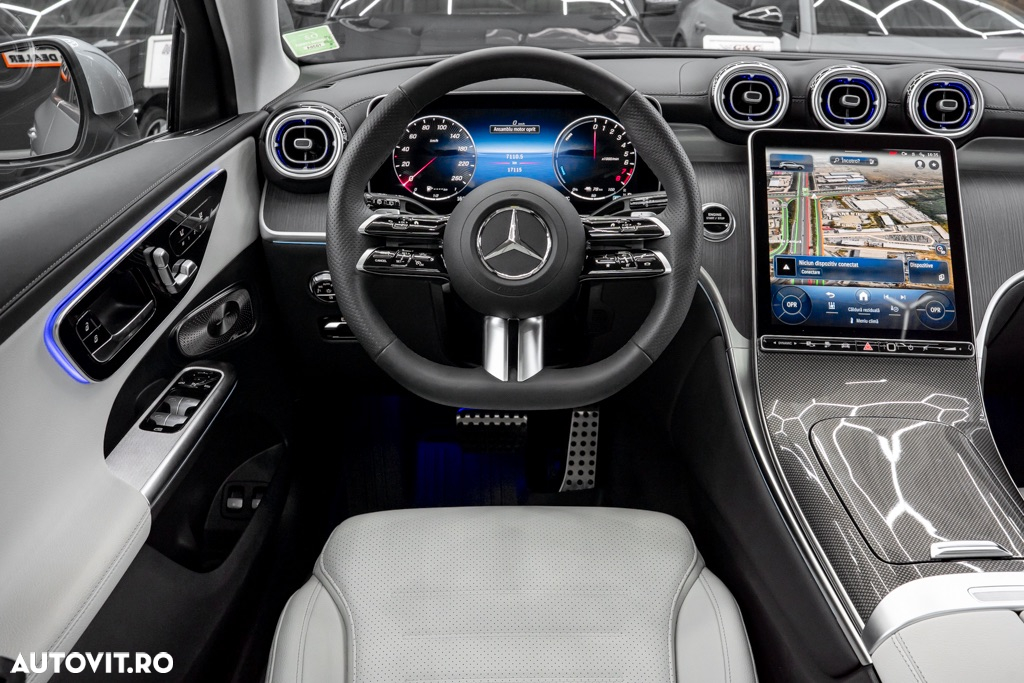 Mercedes-Benz GLC 300 e 4MATIC - 11