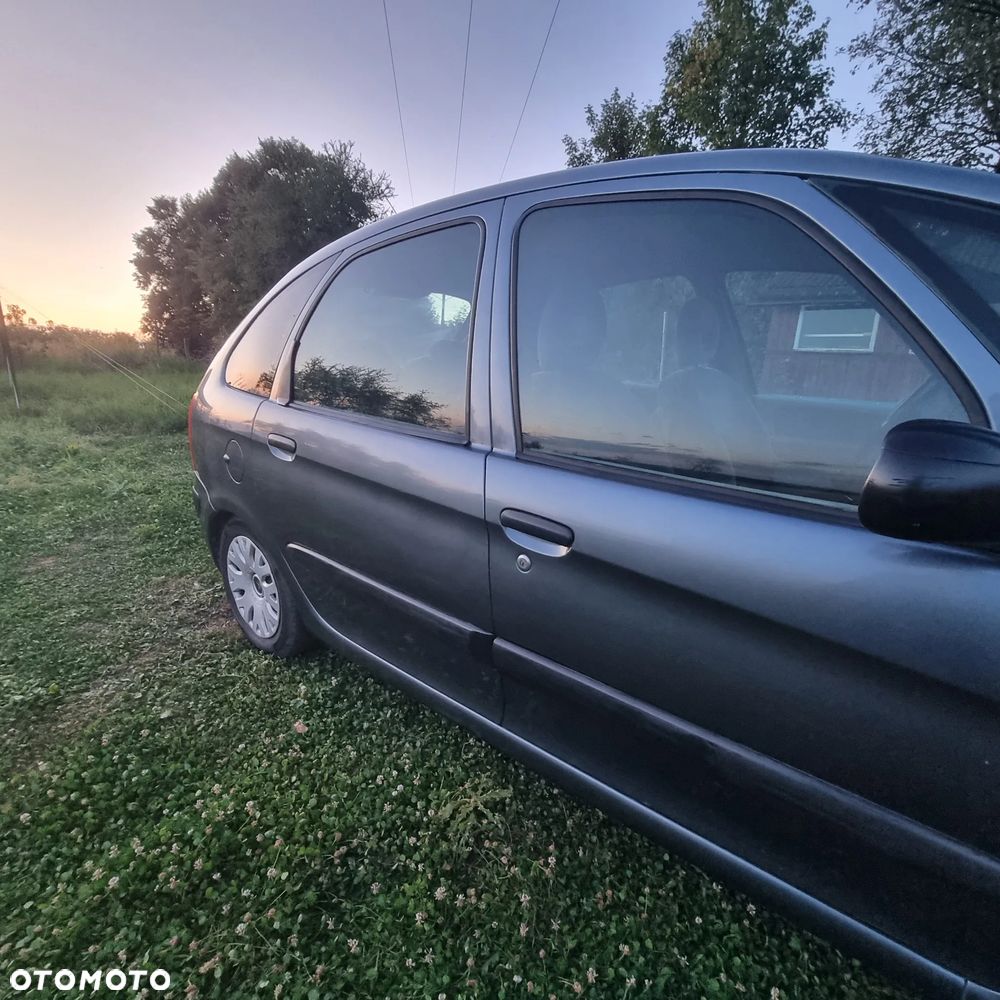 Citroën Xsara Picasso - 12