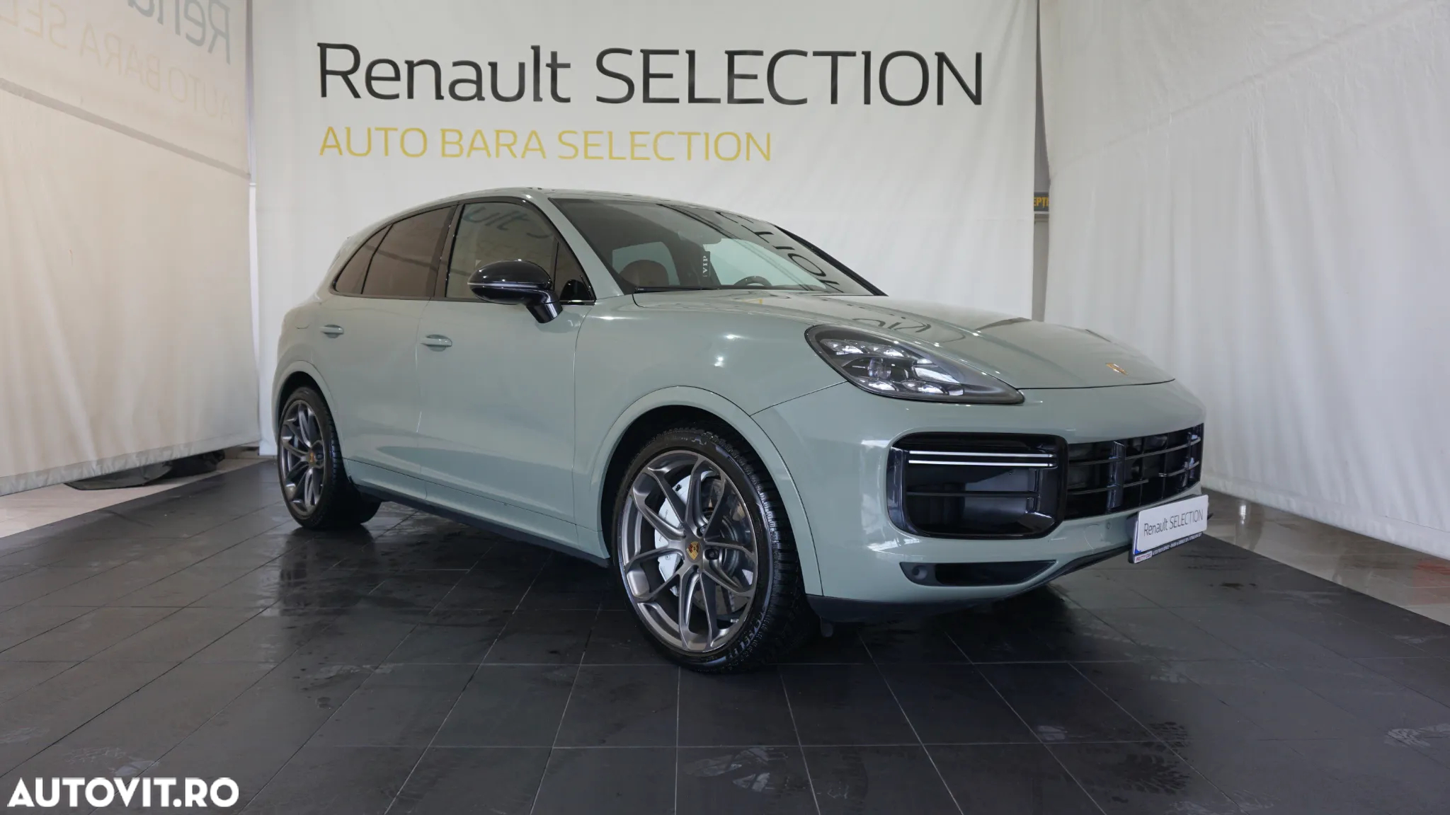 Porsche Cayenne Turbo - 4