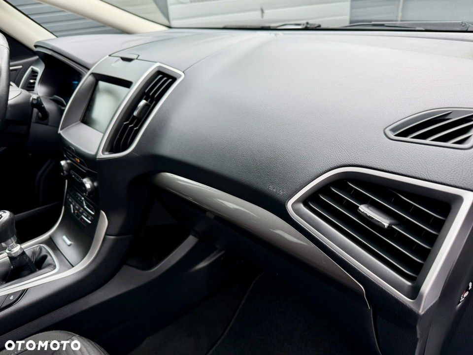 Ford S-Max 2.0 TDCi Titanium - 32