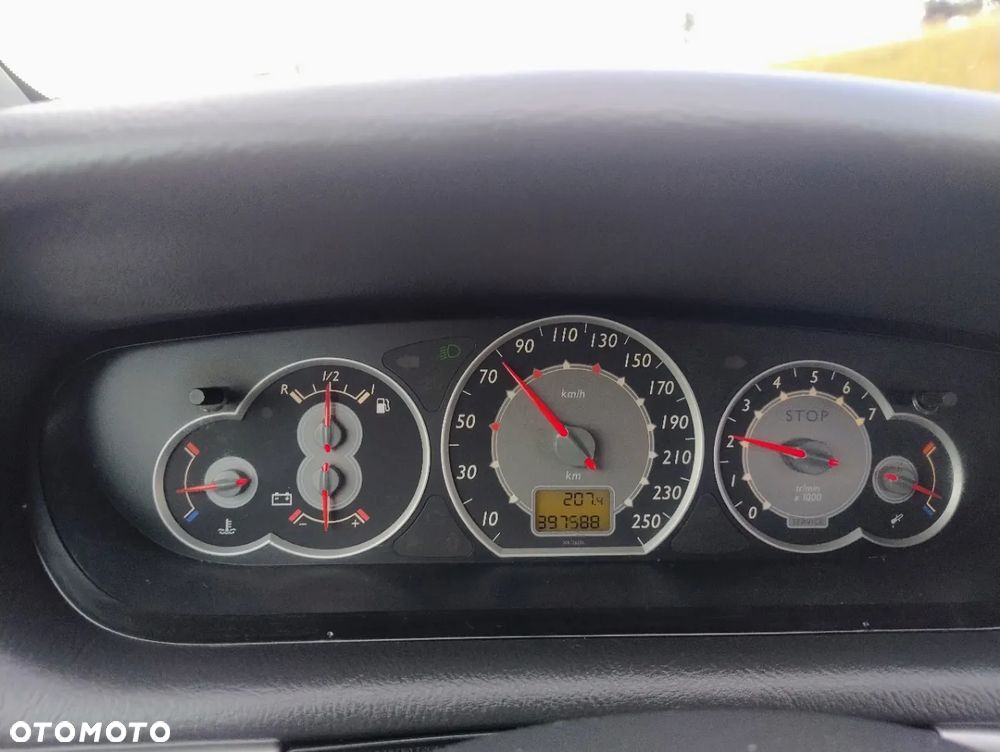 Citroën C5 1.6 HDi Attraction - 4