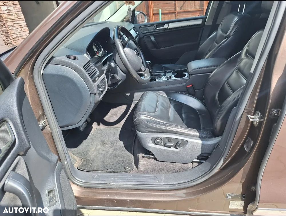 Volkswagen Touareg 3.0 V6 TDI BMT - 7
