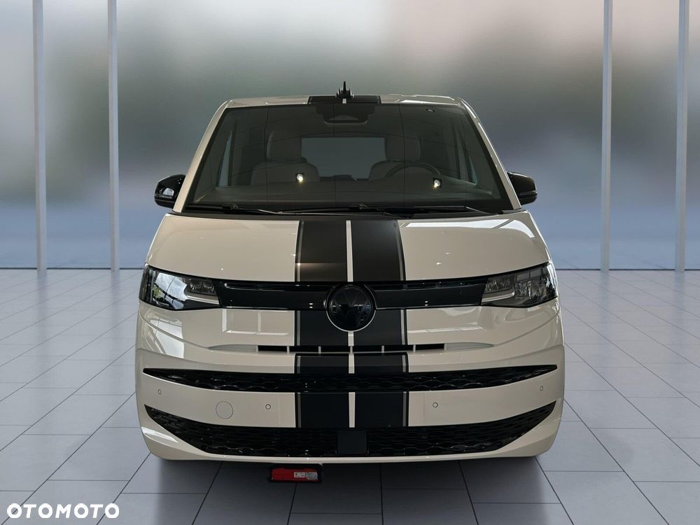 Volkswagen Multivan - 2