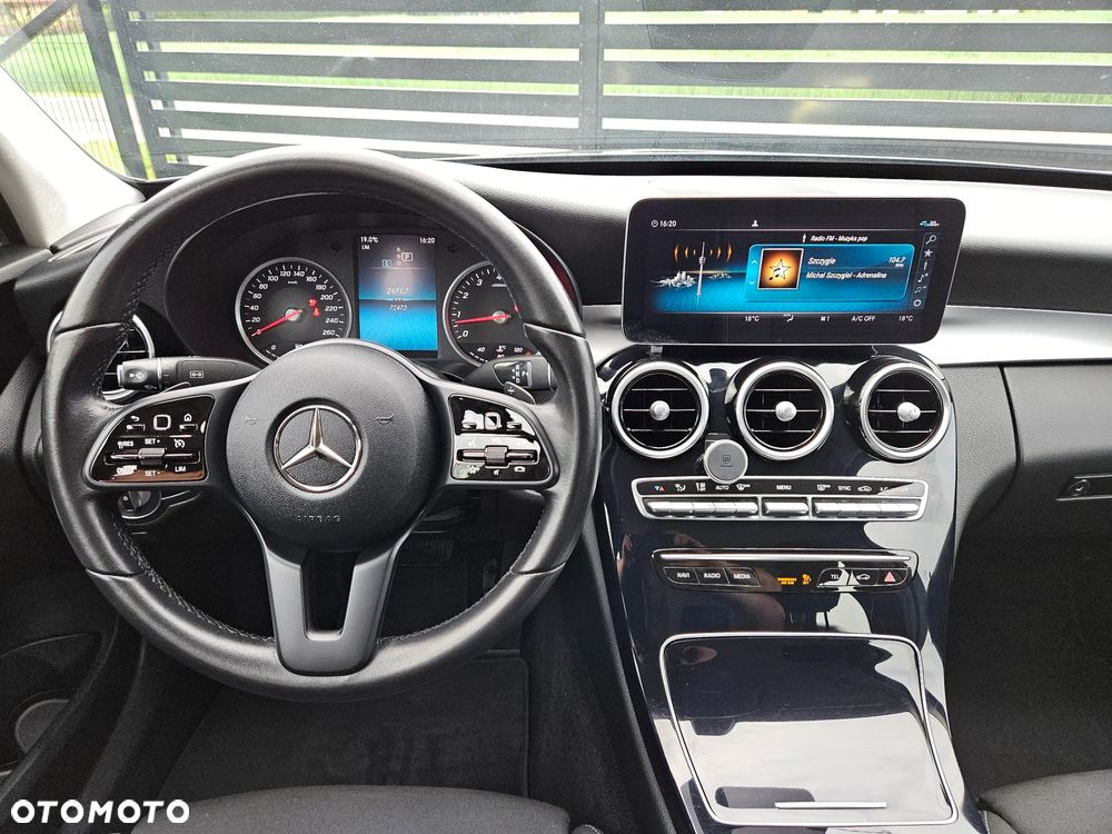 Mercedes-Benz Klasa C 160 Business Edition 9G-TRONIC - 20