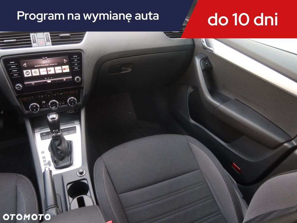 Skoda Octavia - 10