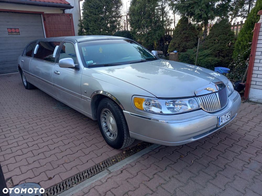 Lincoln Town Car 4.6 STD/Executive - 2
