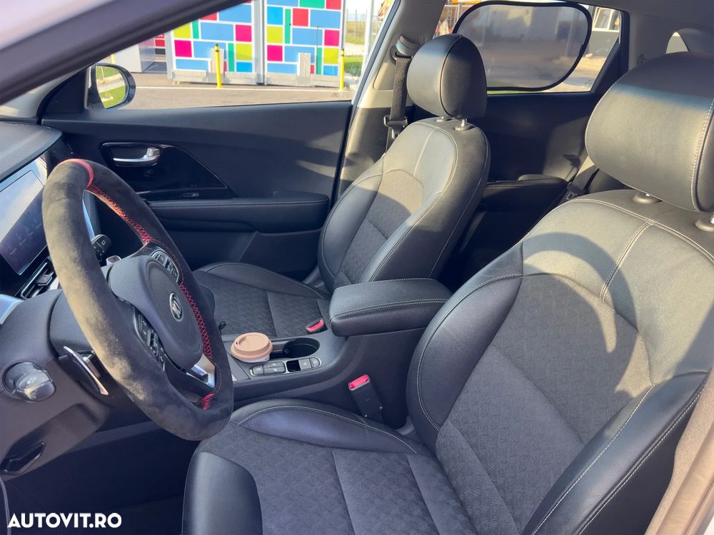 Kia Niro 1.6 GDI 6DCT PHEV Comfort - 10
