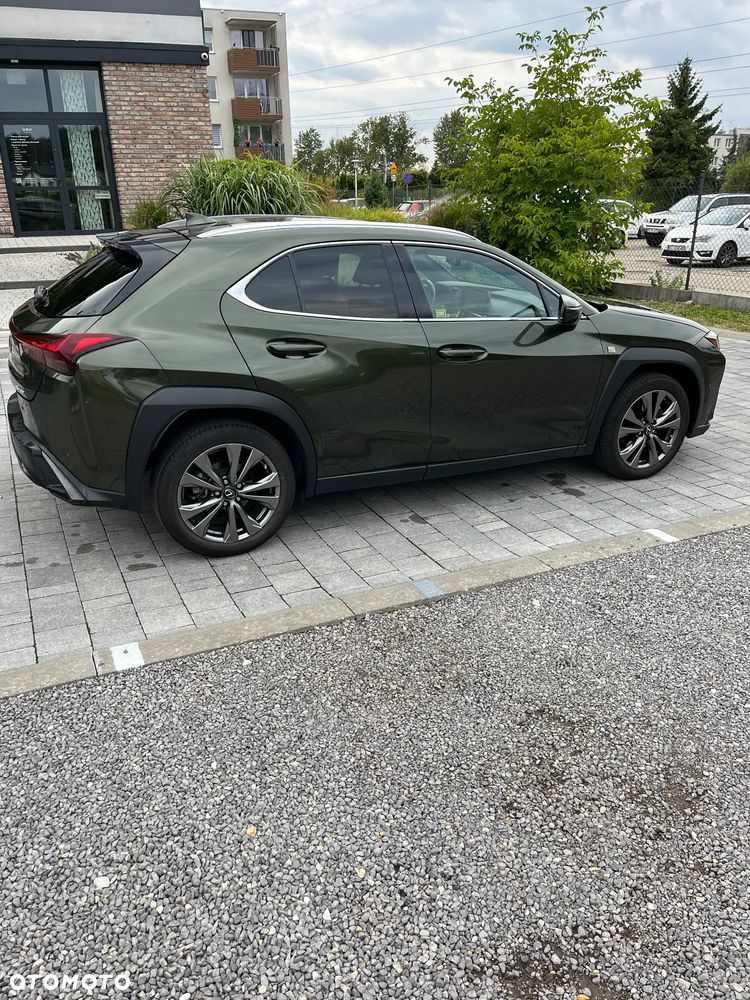 Lexus UX 250h GPF F Sport Design+ 2WD - 4
