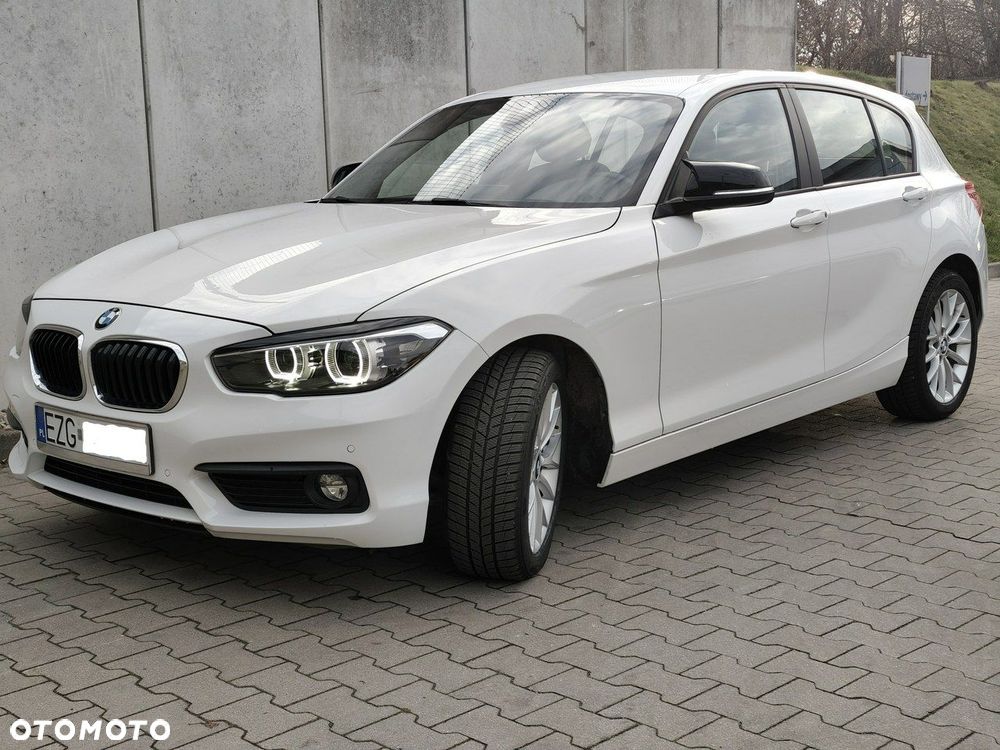 BMW Seria 1 118d xDrive Sport Line - 2