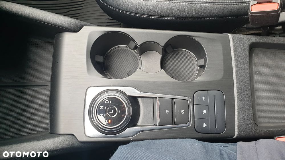 Ford Kuga 2.5 FHEV AWD Titanium X - 31