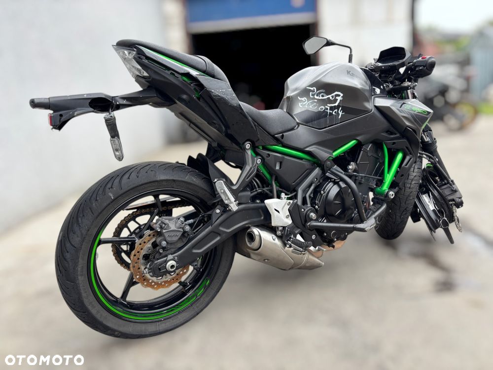 Kawasaki Z 650 - 4