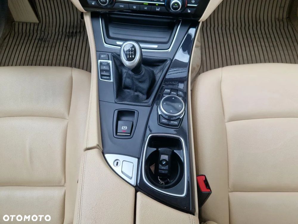 BMW Seria 5 520d - 21