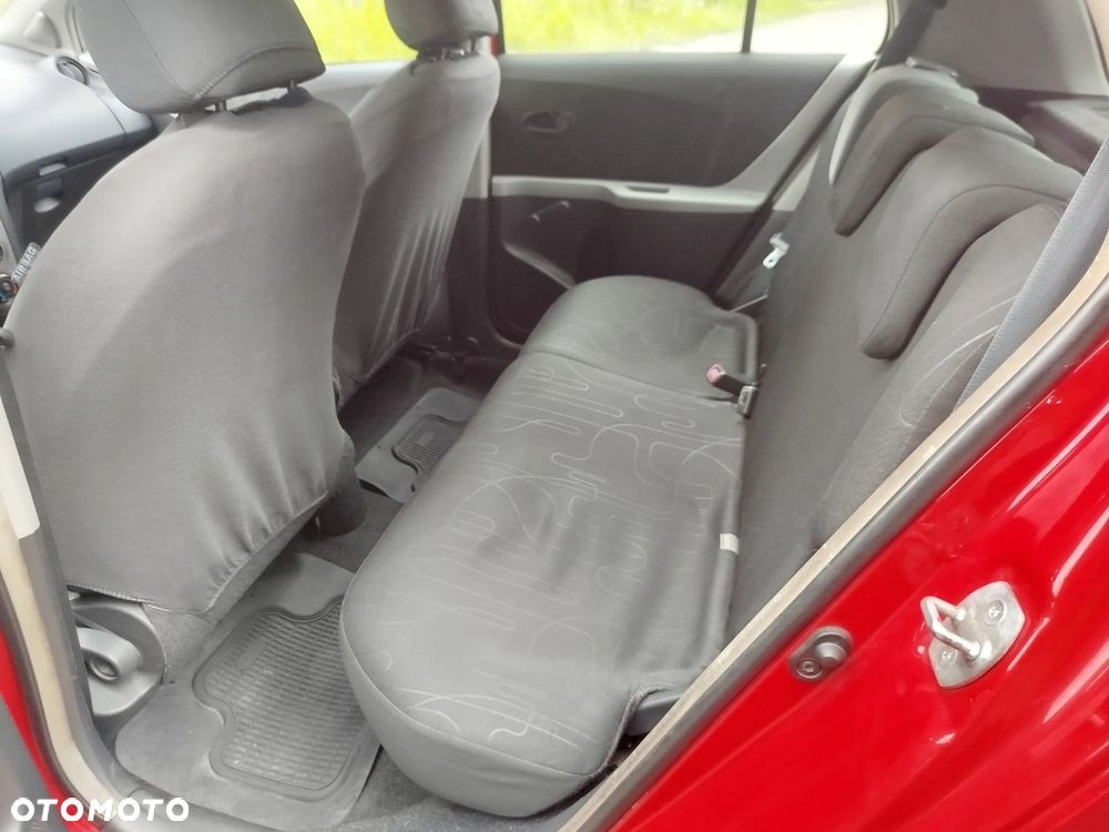 Toyota Yaris 1.0 Entry - 8