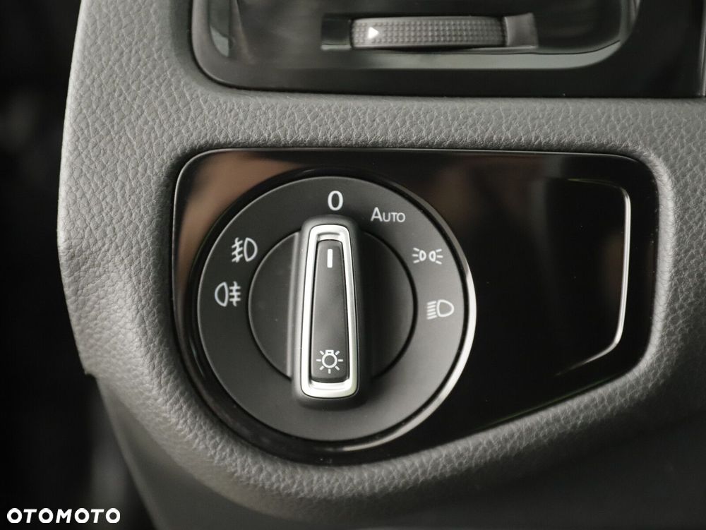 Volkswagen Golf VII 2.0 TDI BMT Highline DSG - 17