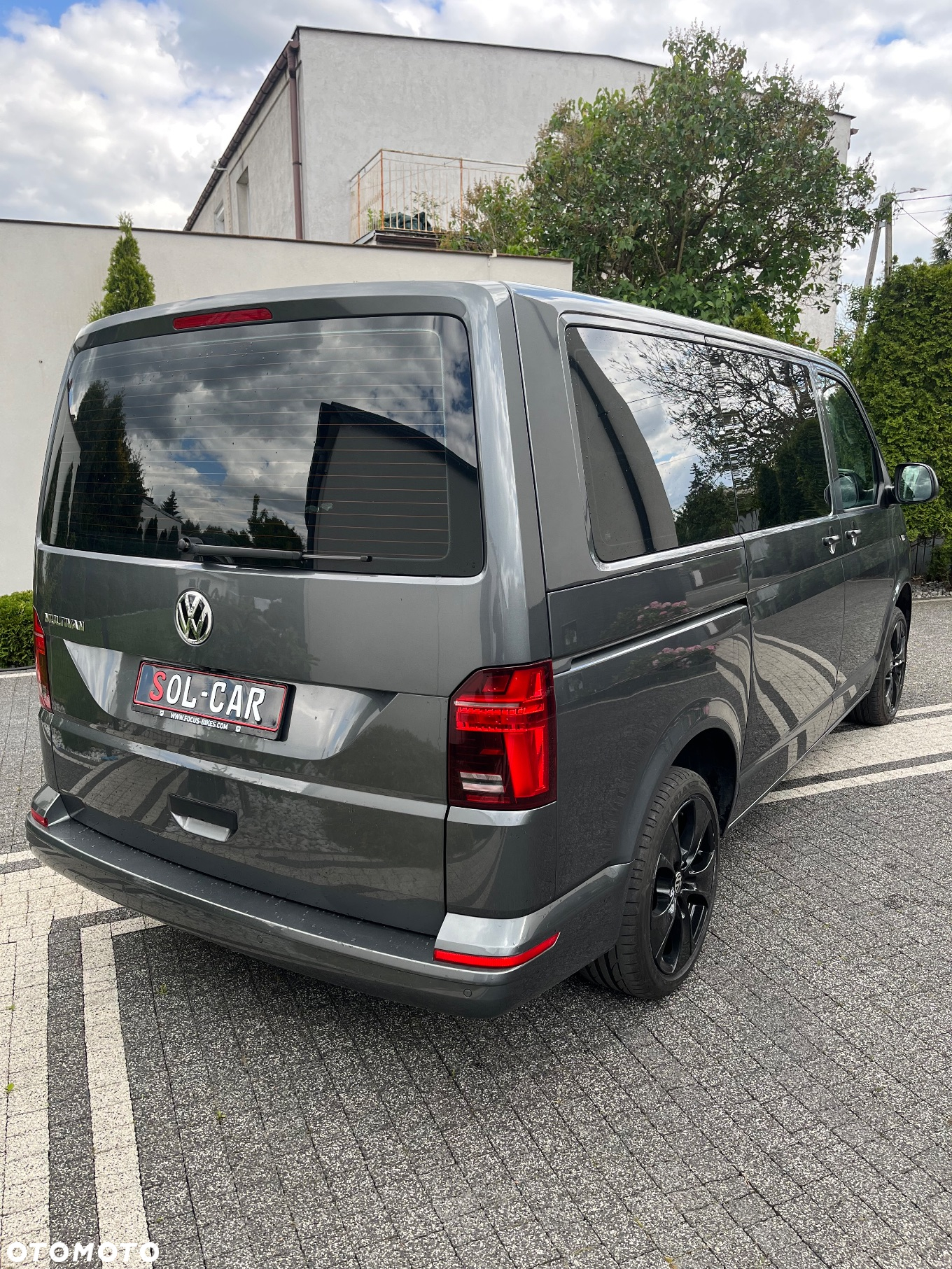 Volkswagen Multivan 6.1 2.0 TDI L1 Trendline DSG - 23