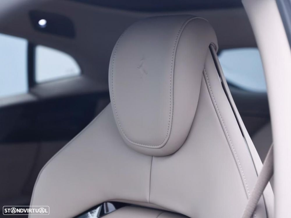 Ferrari Purosangue - 14