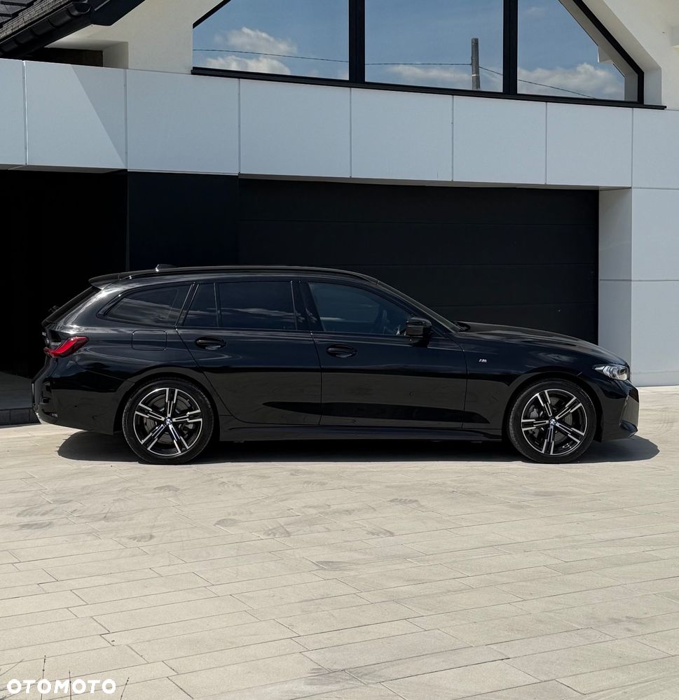 BMW Seria 3 330i xDrive M Sport sport - 3
