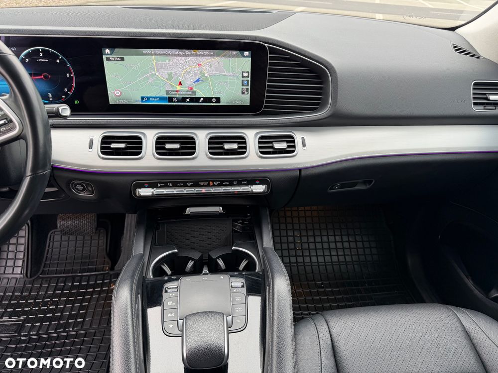 Mercedes-Benz GLE - 19