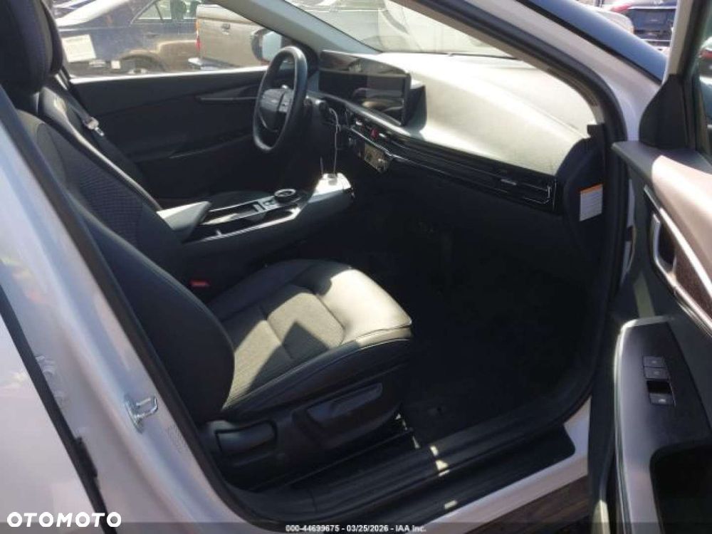 Kia EV6 - 10