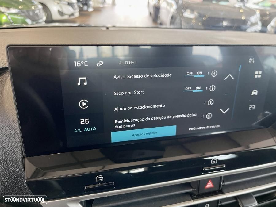 Citroën C4 X 1.2 PureTech Plus EAT8 - 21