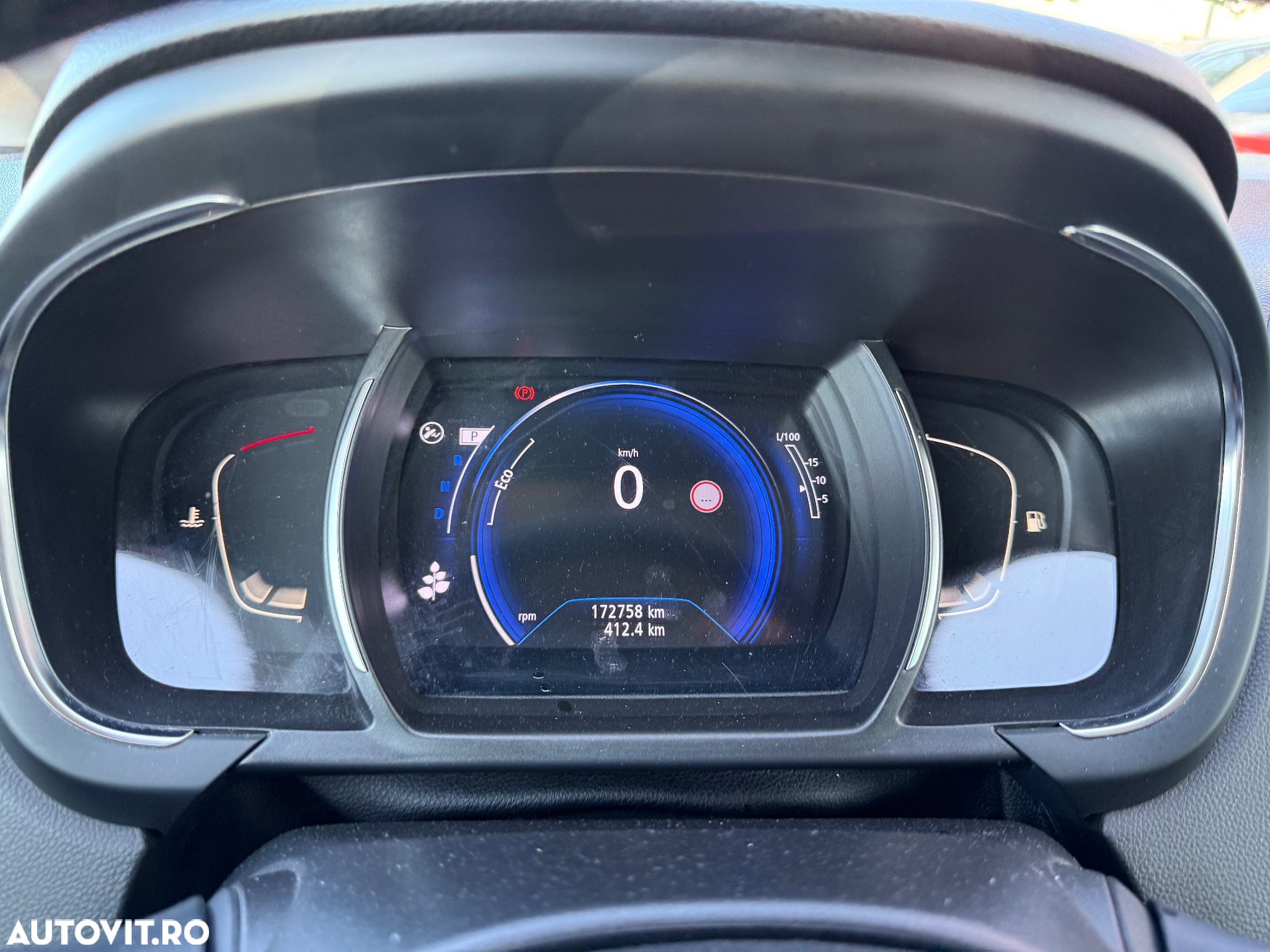 Renault Scenic BLUE dCi 120 EDC BOSE EDITION - 6