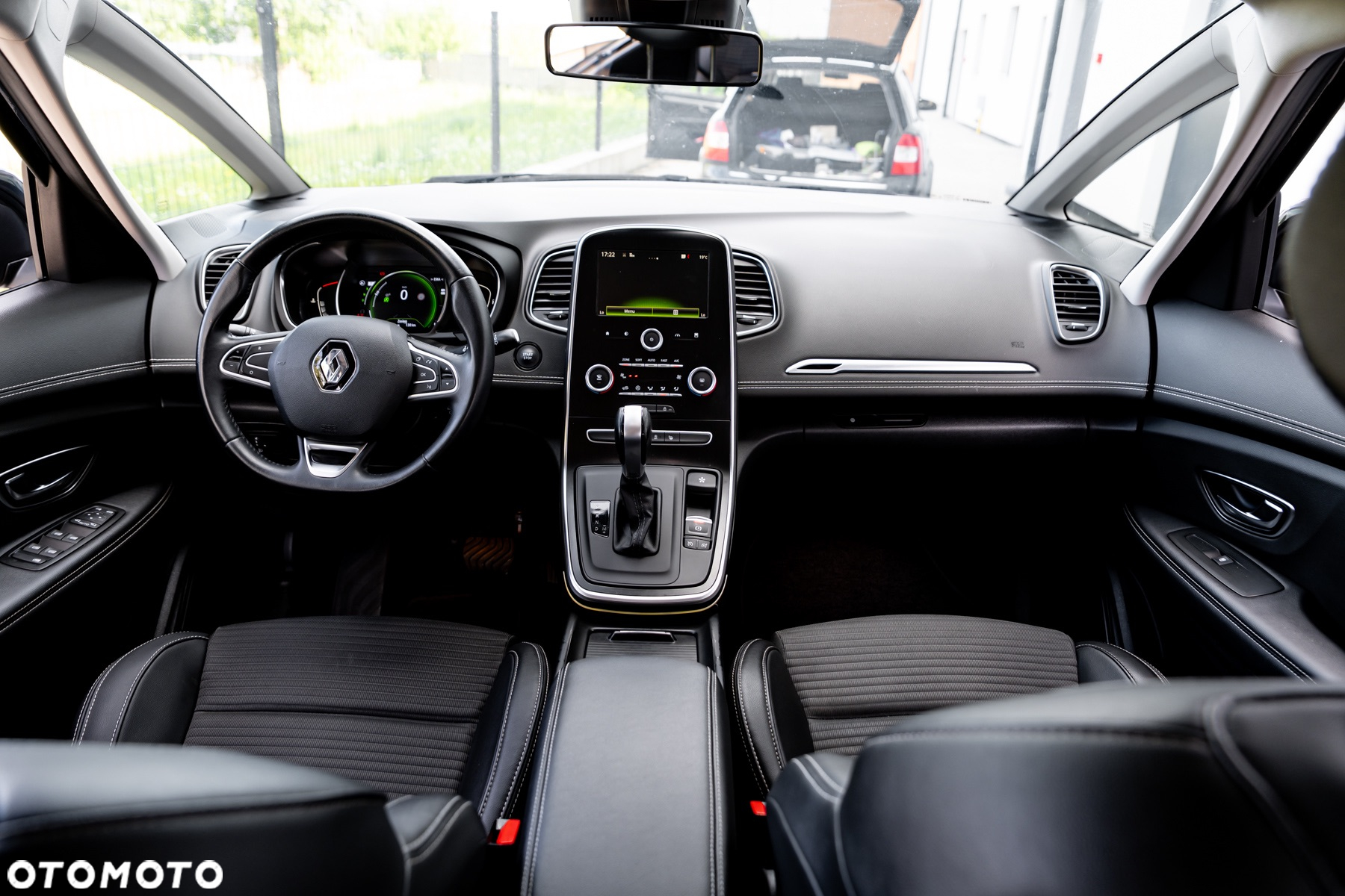 Renault Grand Scenic Gr 1.3 TCe Energy Zen EDC - 27