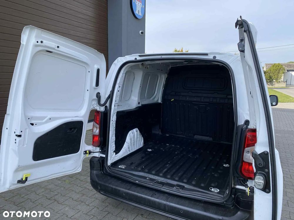Citroën BERLINGO _ 1.2 Turbo Benzyna 110KM _ 113.000 km ! - 21