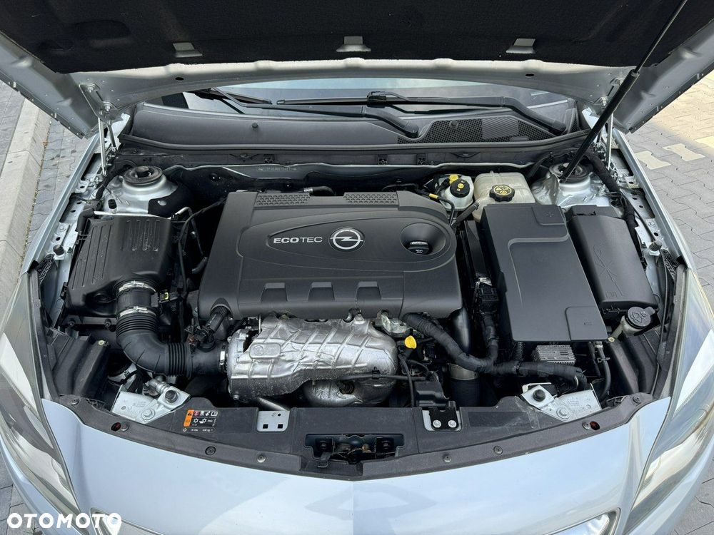 Opel Insignia 2.0 CDTI Cosmo ecoFLEX S&S - 4