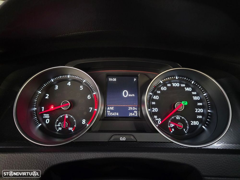 VW Golf 2.0 TSi GTi DSG - 31