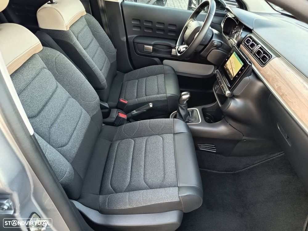 Citroën C3 1.2 PureTech Shine - 21