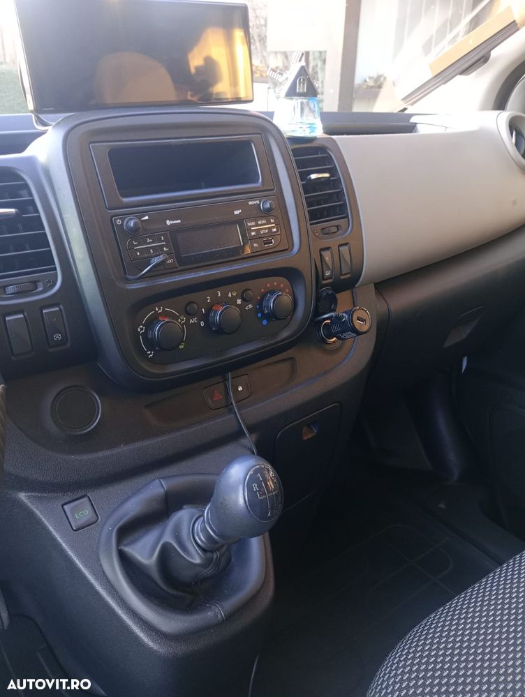 Renault Trafic Combi L1H1 1.6 dCi 95 8+1 Authentique - 6