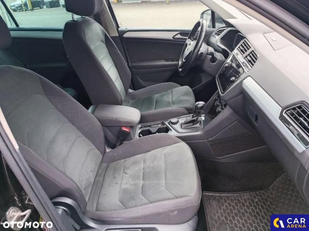 Volkswagen Tiguan - 31