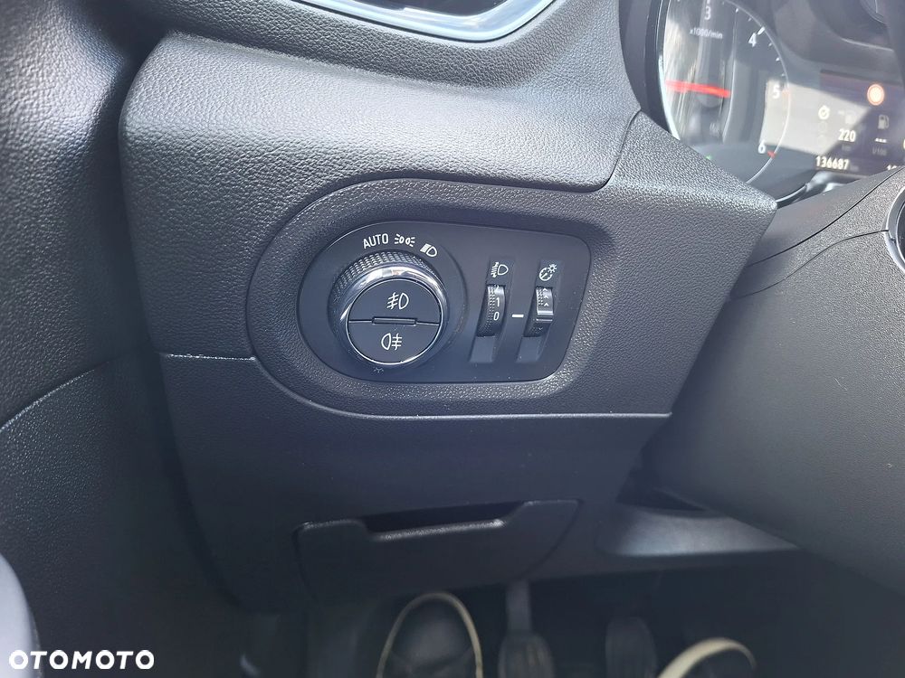 Opel Grandland X - 16