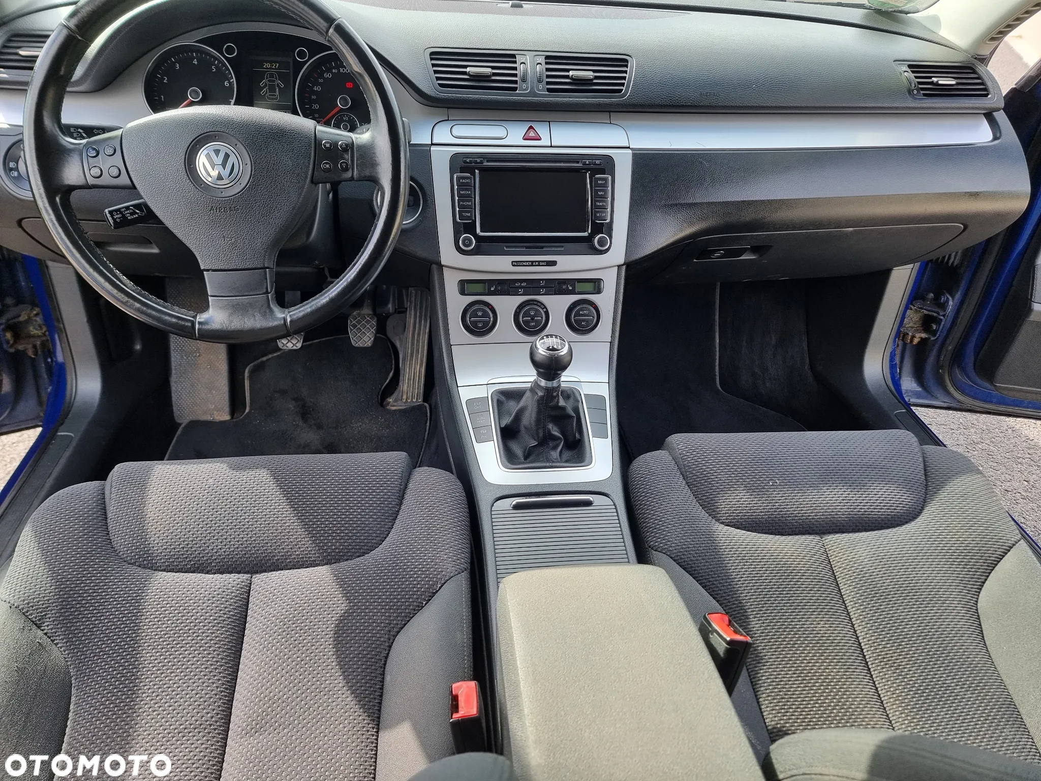 Volkswagen Passat - 7