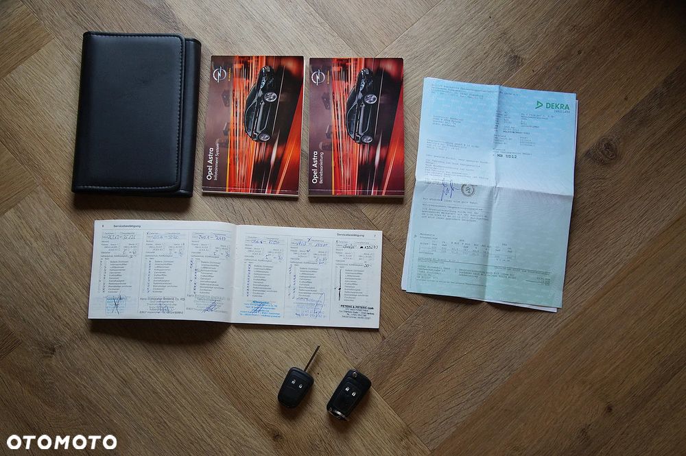 Opel Astra 1.4 Turbo Edition Sport - 25