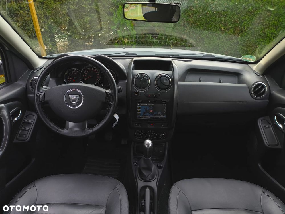 Dacia Duster 1.6 Laureate Euro5 - 28