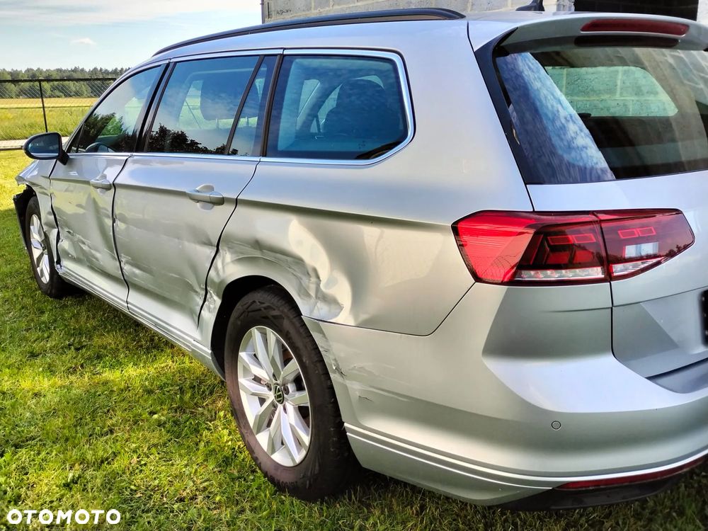 Volkswagen Passat 2.0 TDI SCR DSG - 19
