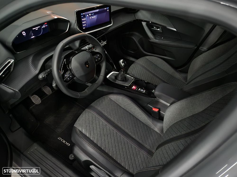 Peugeot 2008 1.2 PureTech Allure - 5