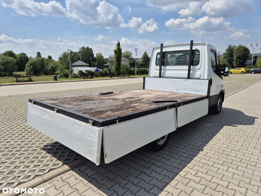 Iveco Daily | 35S12 | HI-MATIC Automat | Nagwigacja | Skrzynka | Niski Przebieg | Ideał - 8