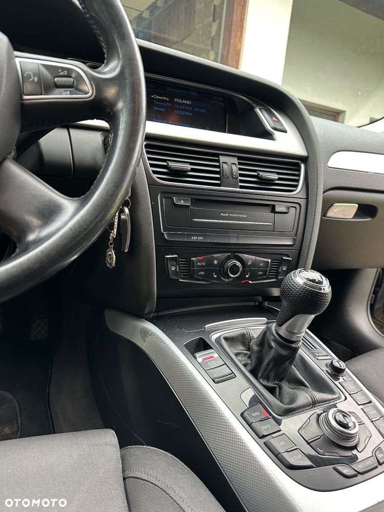 Audi A4 Avant 2.0 TDI - 14