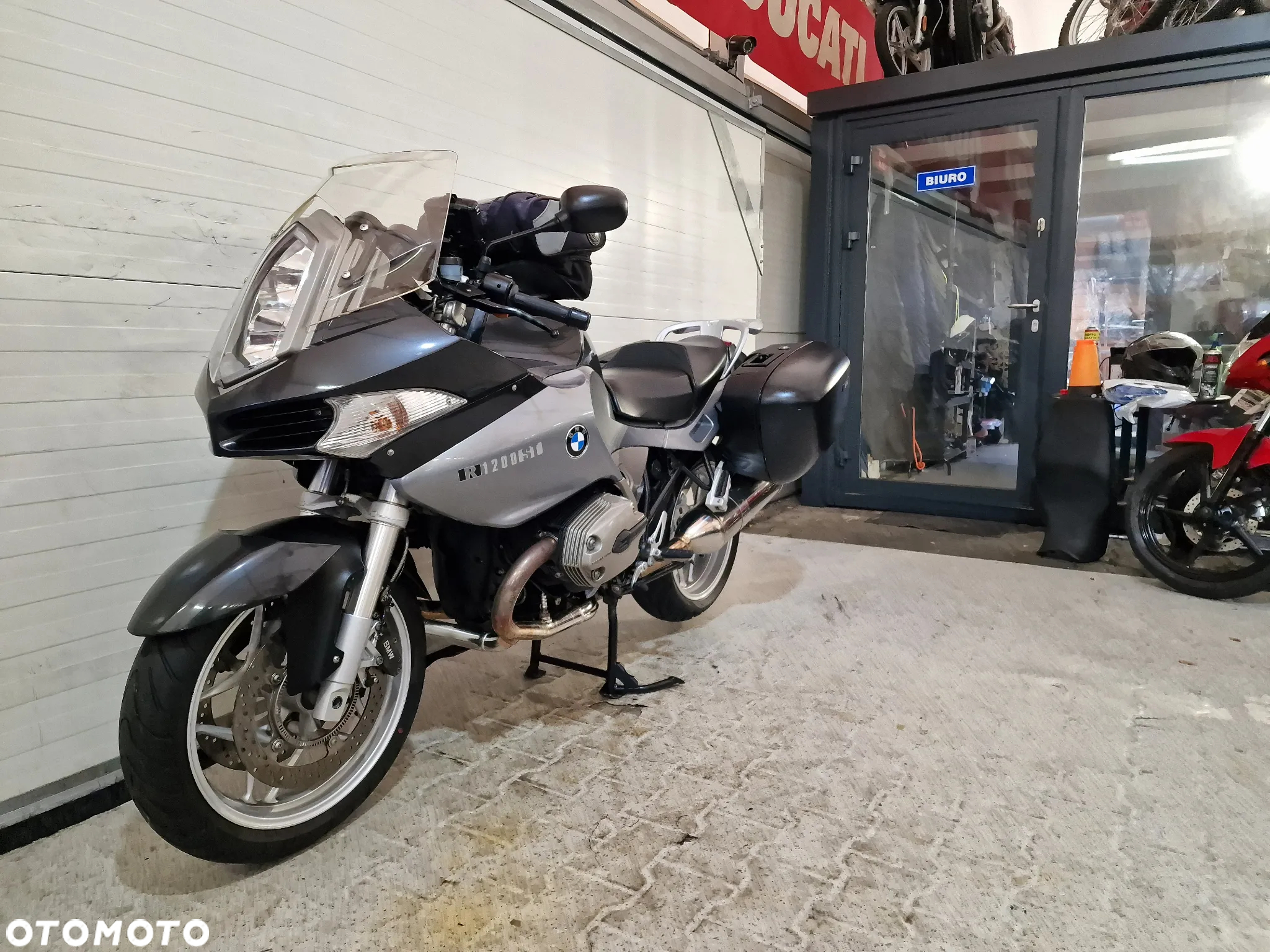 BMW R - 2