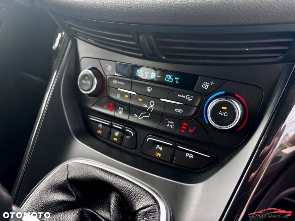 Ford Kuga - 19