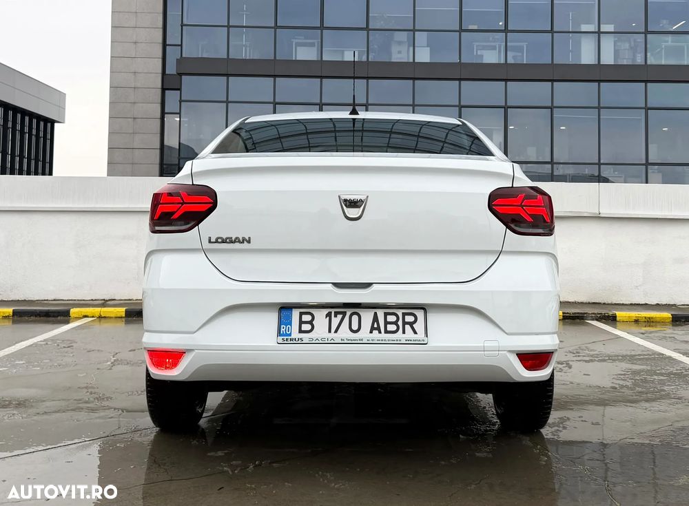 Dacia Logan TCe 90 Essential - 5