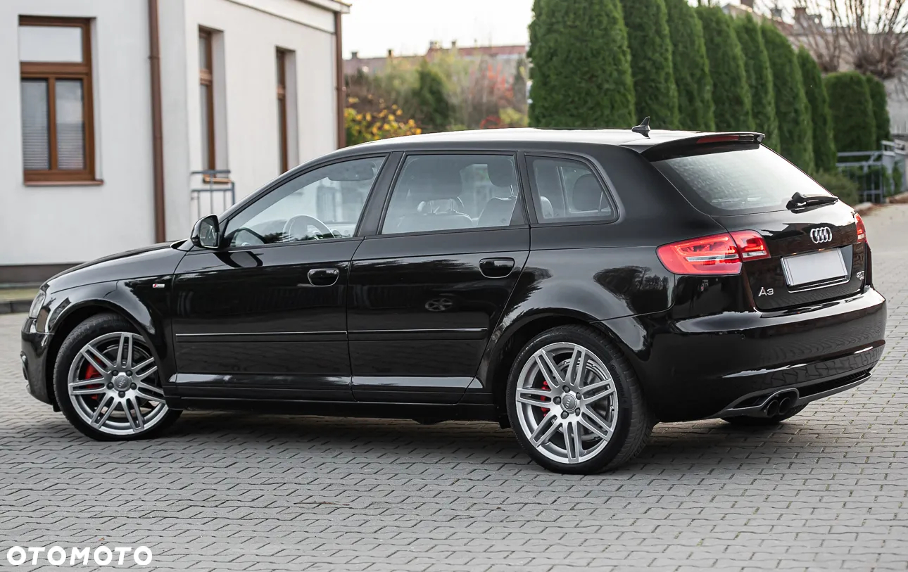 Audi A3 2.0 TFSI Sportback quattro S tronic S line Sportpaket - 9