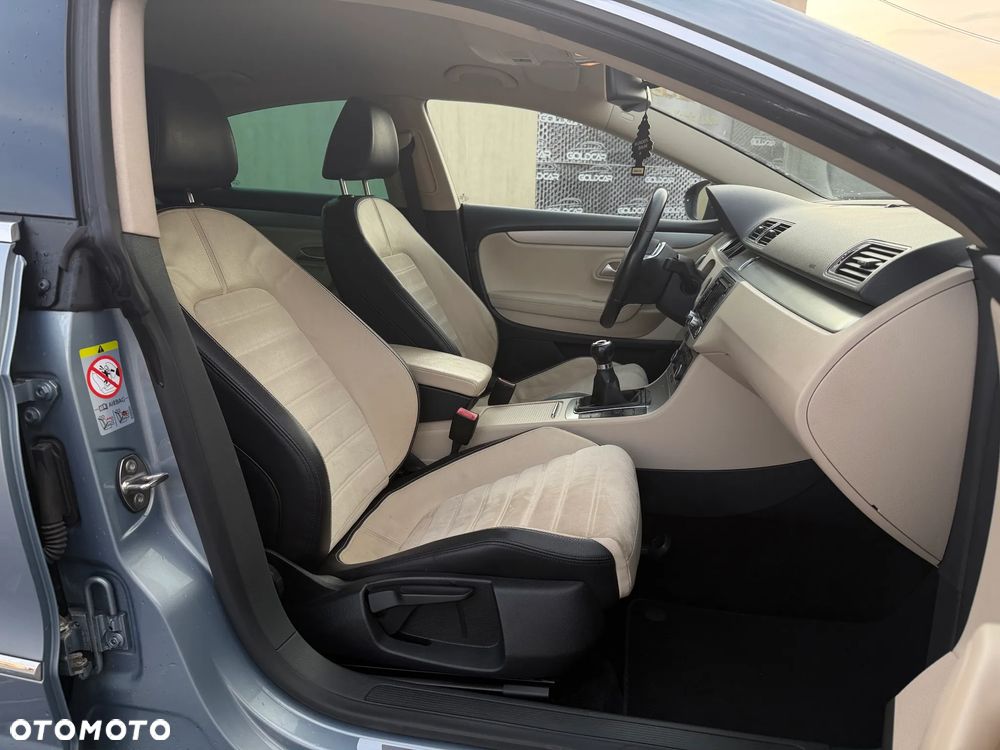 Volkswagen CC 2.0 Blue TDI SCR - 13