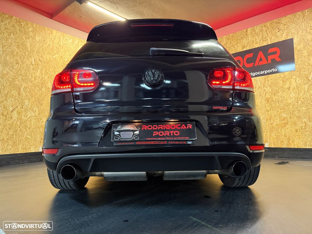 VW Golf 2.0 GTI - 18