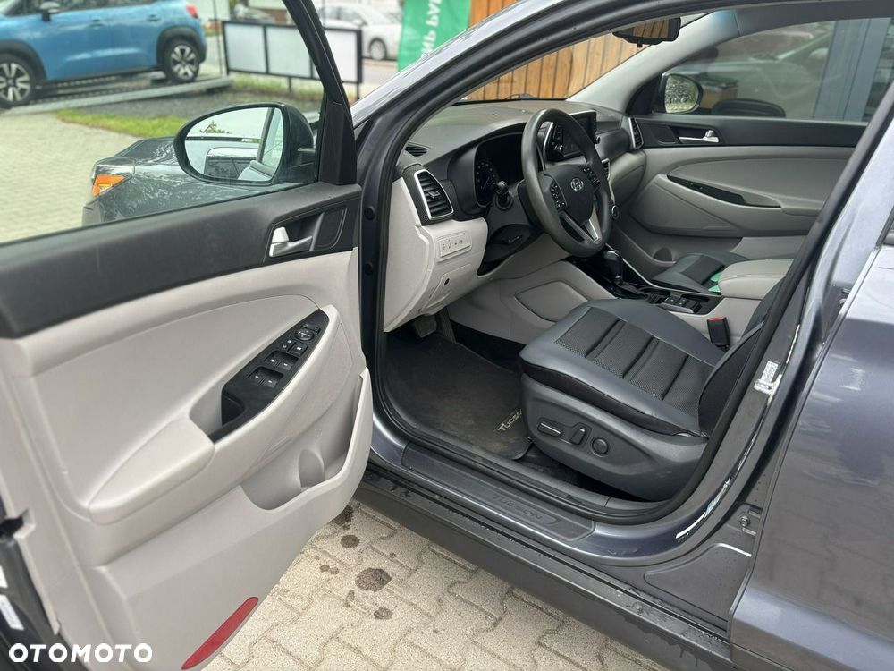 Hyundai Tucson - 8