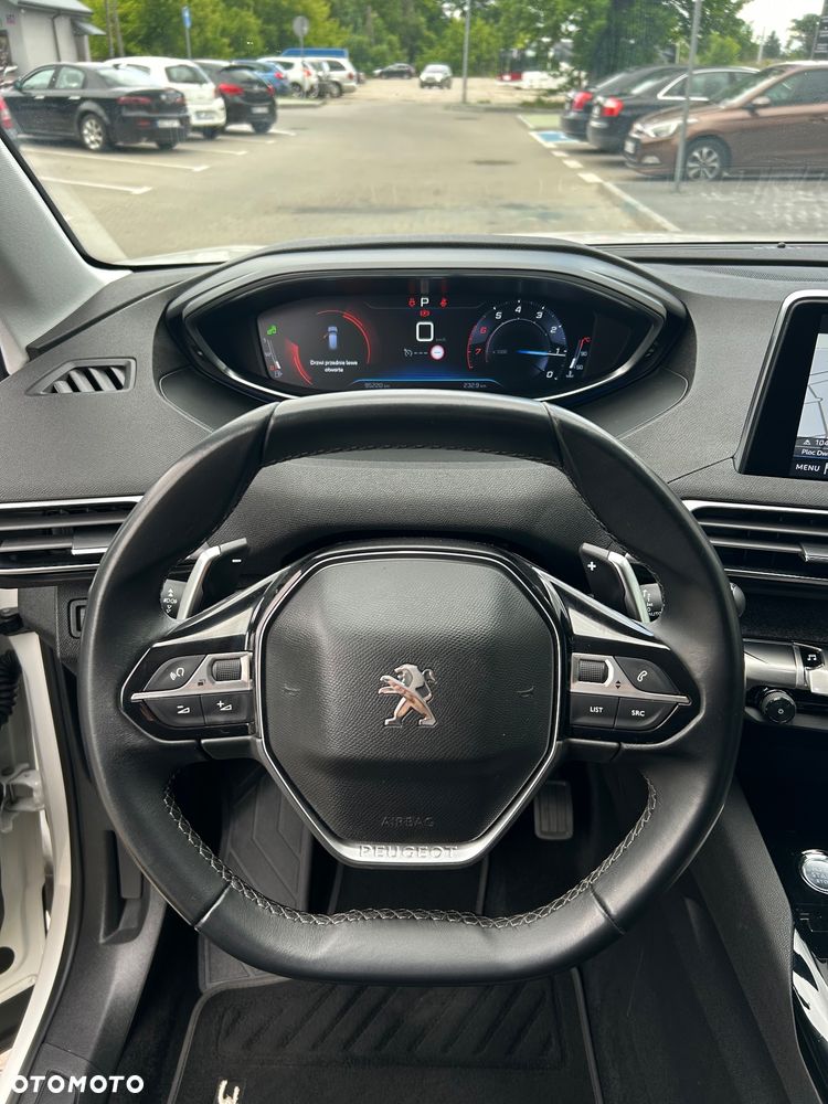 Peugeot 3008 PureTech 130 Stop & Start GPF EAT8 Allure - 18