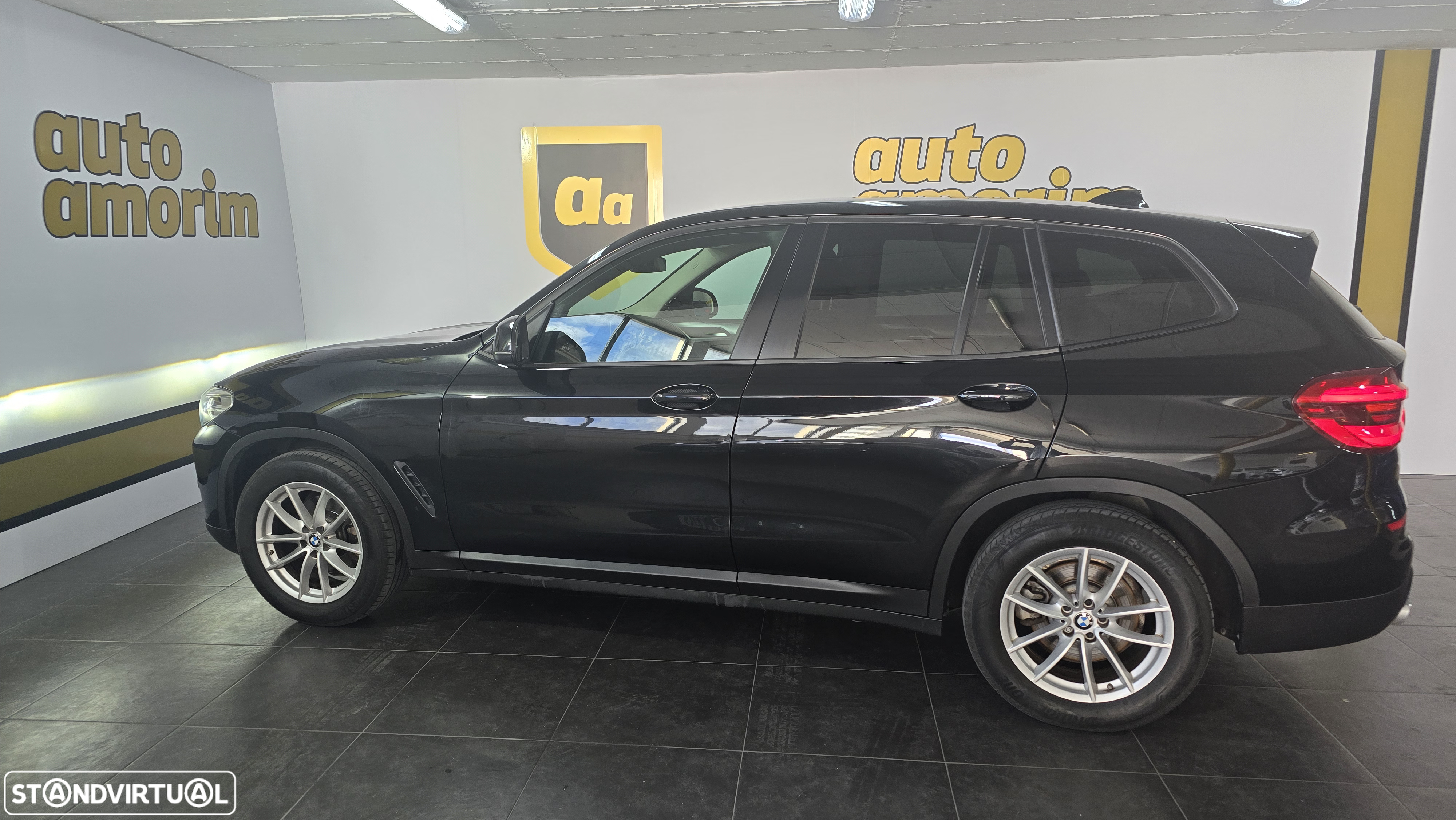 BMW X3 20 d xDrive Advantage Auto - 10